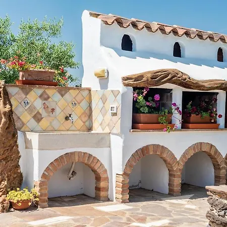 Hotel Sisula Country & Orosei