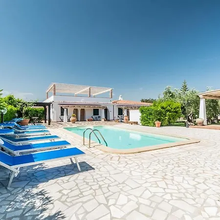 Ξενοδοχείο Sisula Country &