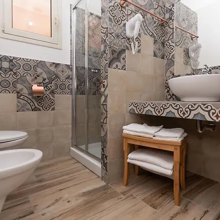 Sisula Country & 4* Orosei