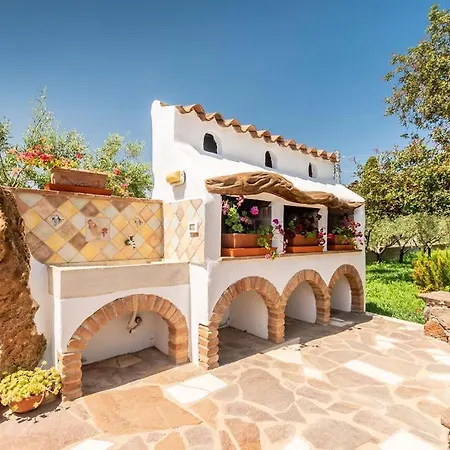 Sisula Country & 4* Orosei