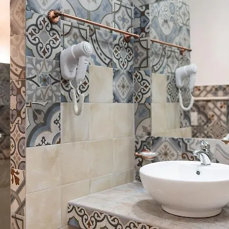 Sisula Country & Hotel 4*