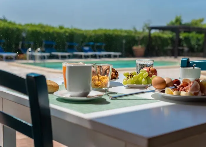 Otel Sisula Country & 4*