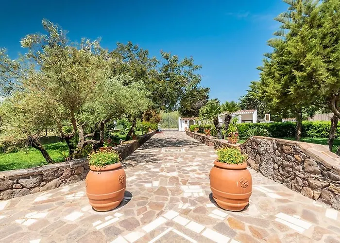 Hotel Sisula Country &
