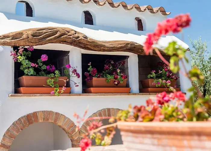 Sisula Country & Otel Orosei