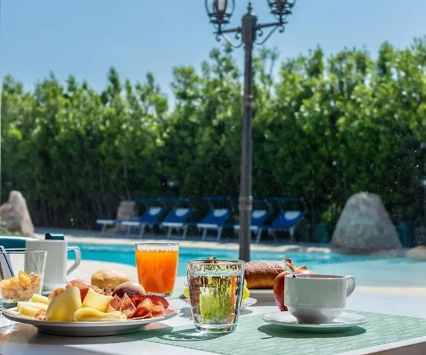 Sisula Country & Orosei