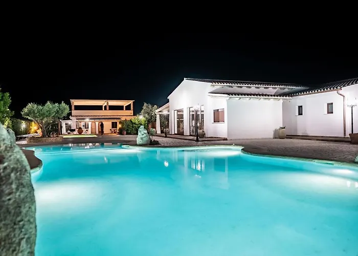 Sisula Country & Otel Orosei