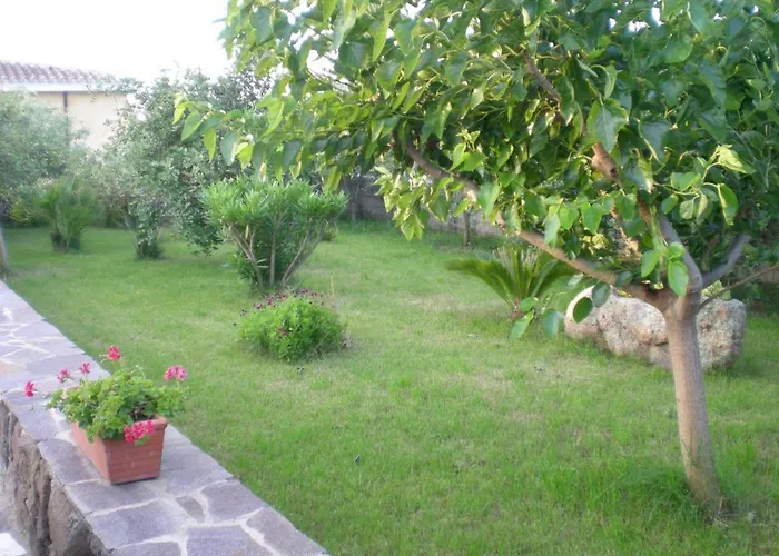 Sisula Country & Orosei