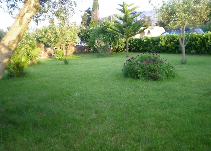 Otel Sisula Country & 4*